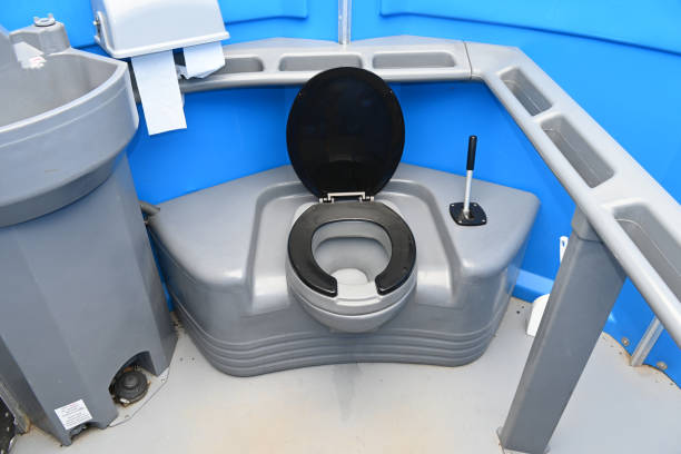 Portable Toilet Options We Offer in Olympia Fields, IL